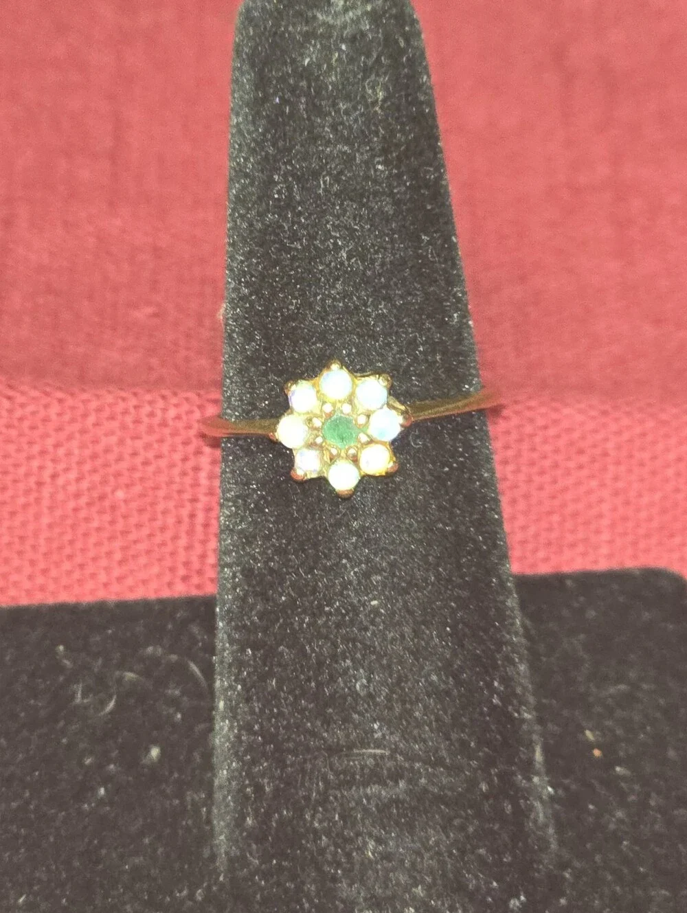 Size 7 10k Gold Opal Flower Cluster & Emerald Ring 2.0g